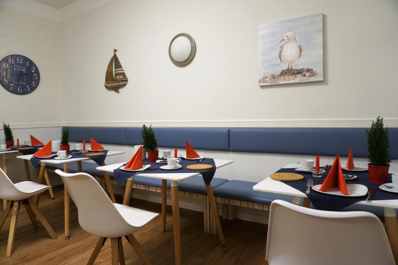 רוסטוק Parkhotel Seeblick מראה חיצוני תמונה