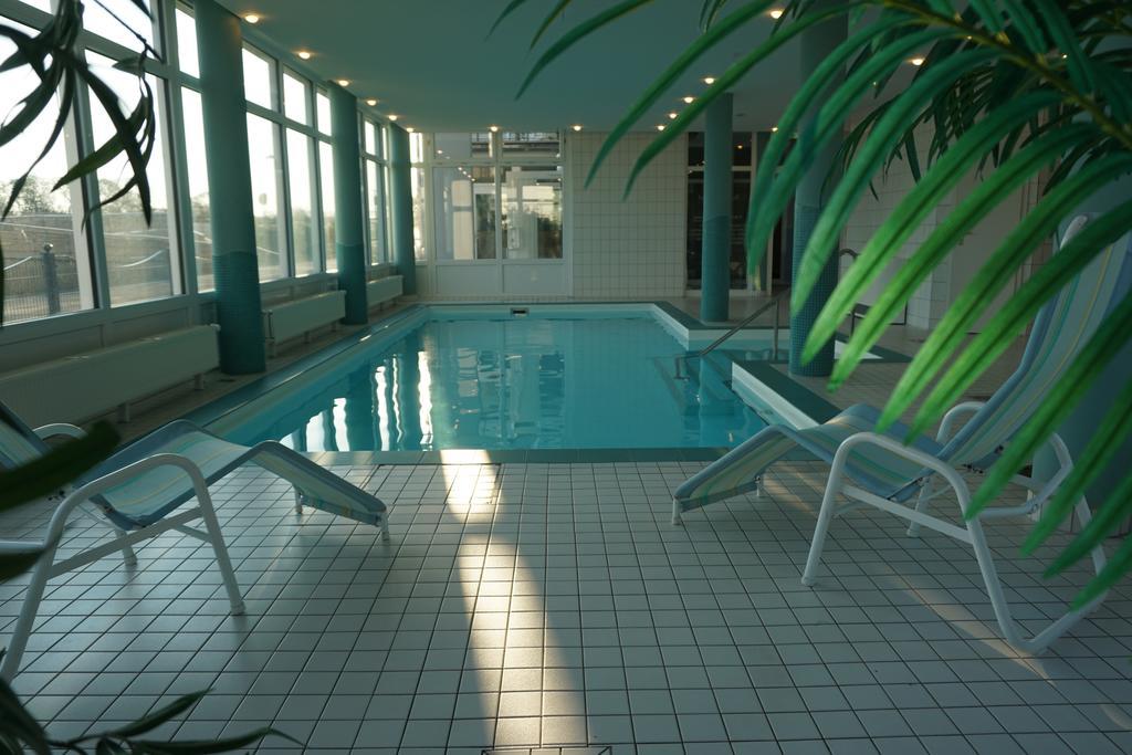 רוסטוק Parkhotel Seeblick מראה חיצוני תמונה
