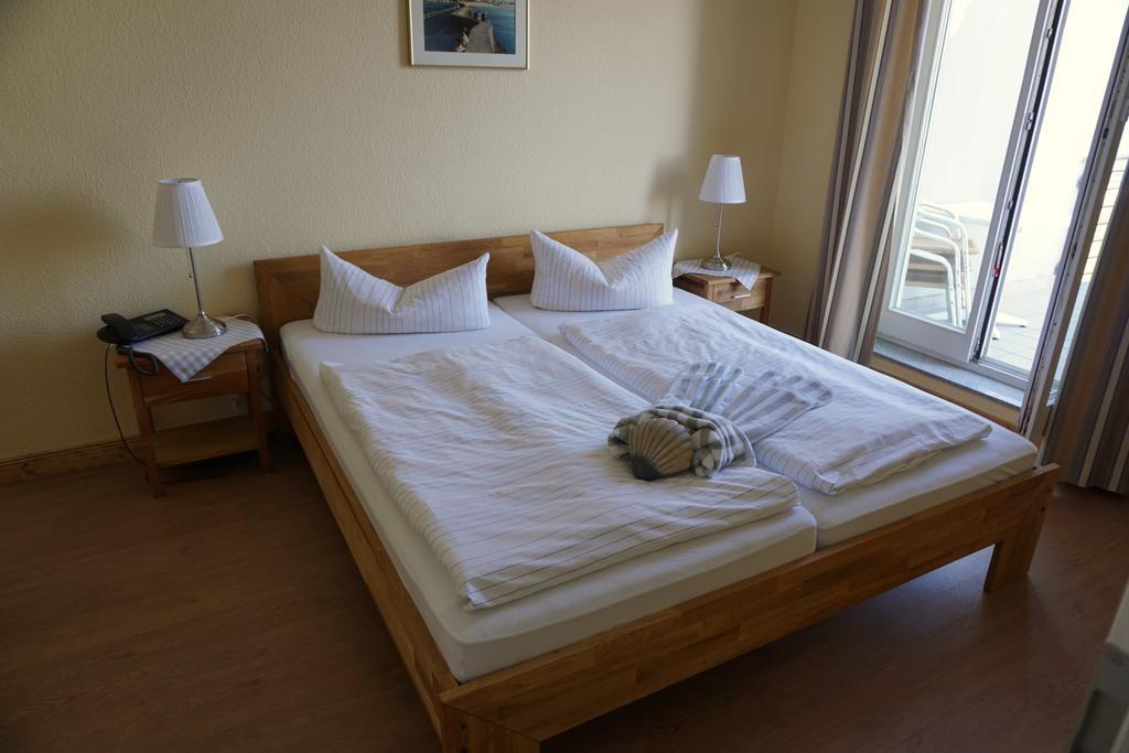 רוסטוק Parkhotel Seeblick מראה חיצוני תמונה
